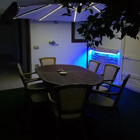 Zia Mia 奧爾比亞