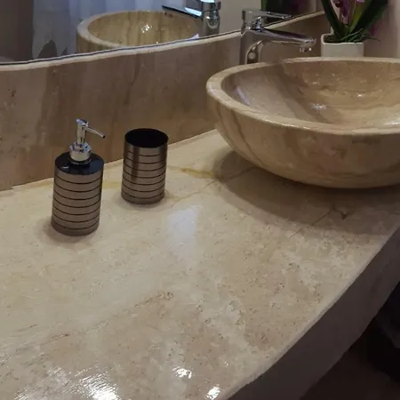 Zia Mia 奧爾比亞