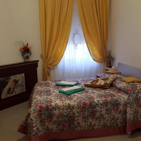 Konukevi Zia Mia 4*